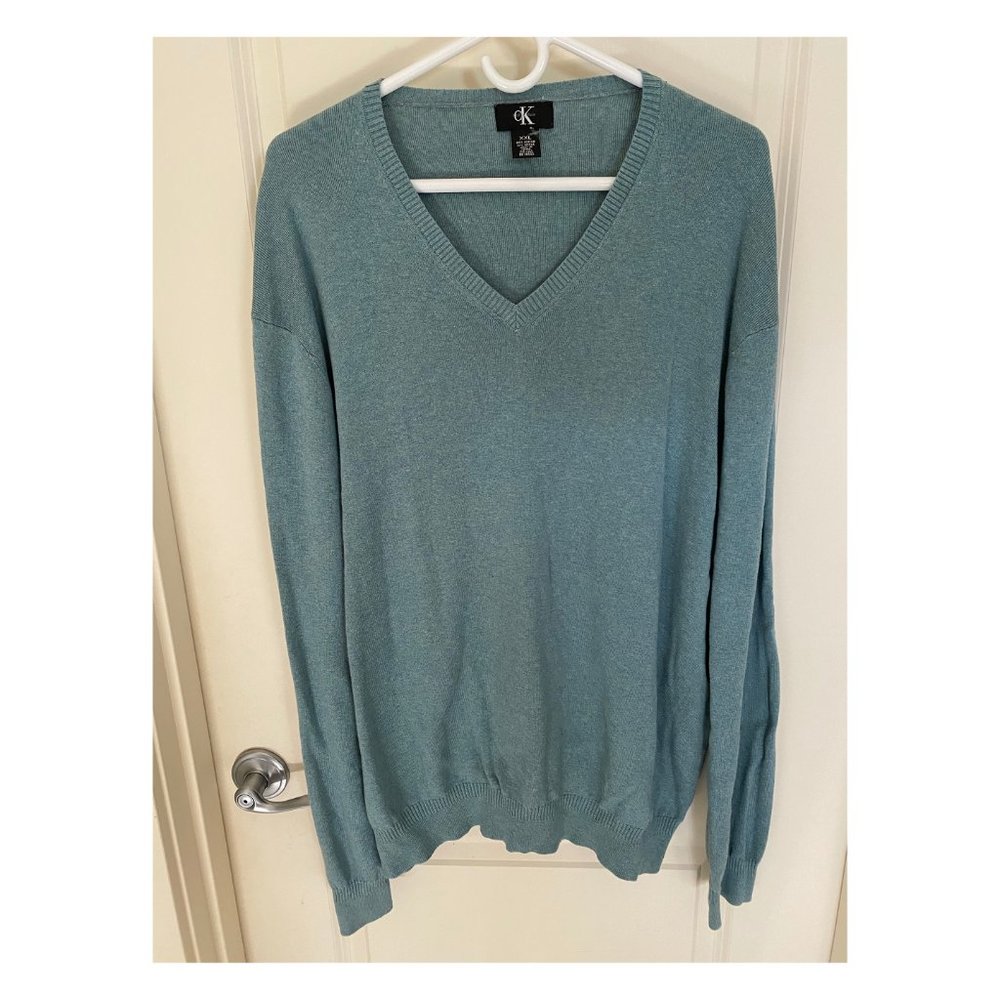 🍍 Calvin Klein V-neck Sweater